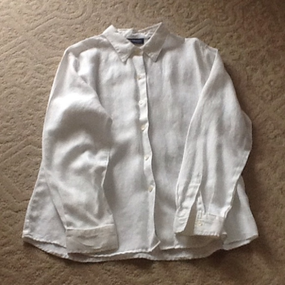 Liz Claiborne White Button-Up Linen Blend Shirt